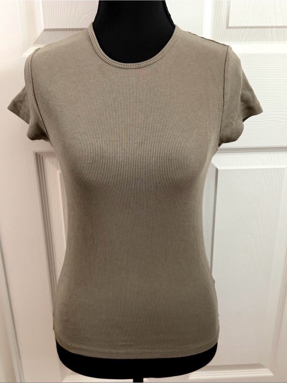 beige ribbed cap sleeve baby tee